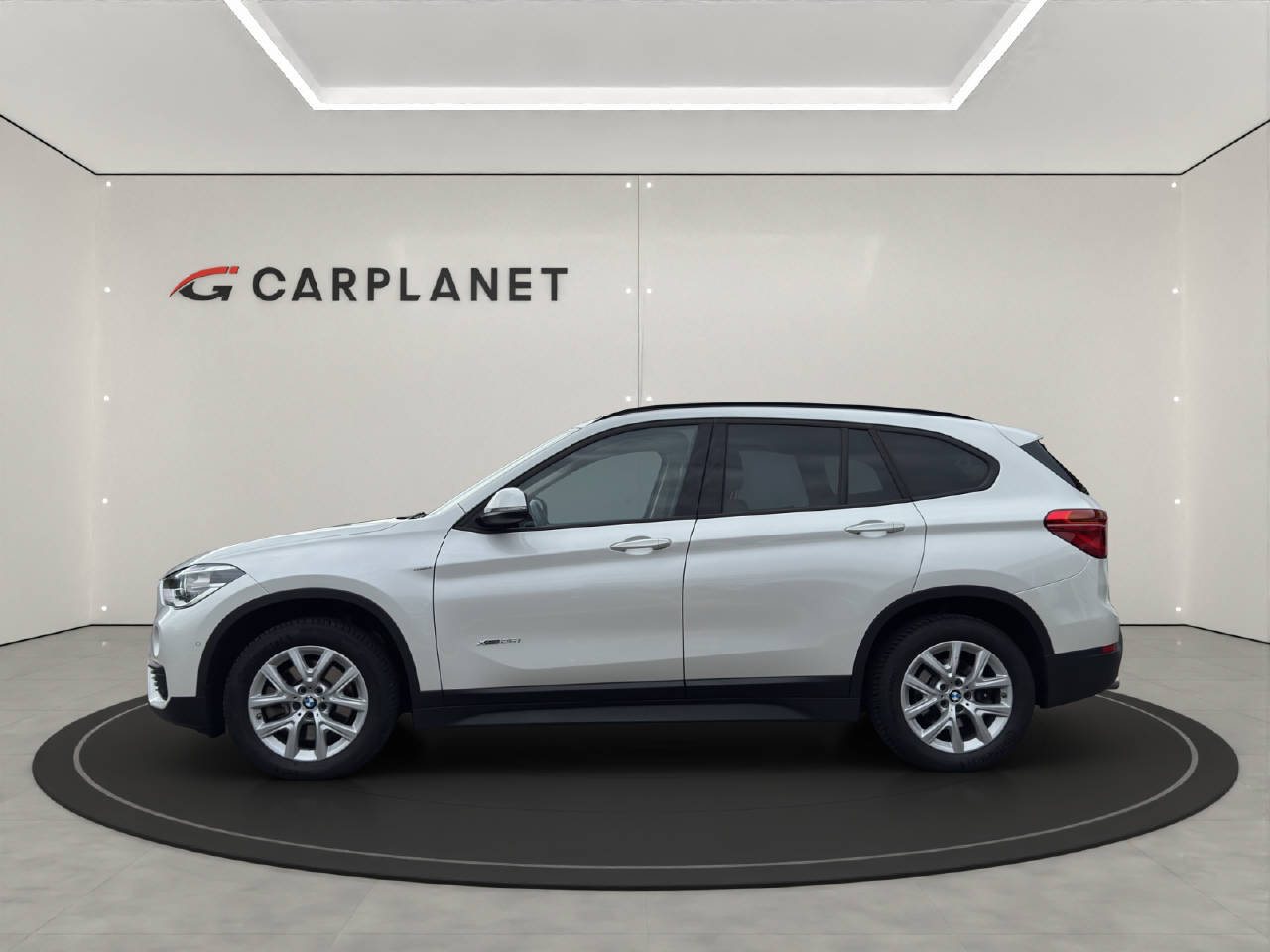 BMW X1 F48 25i, Petrol, Second hand / Used, Automatic - 2