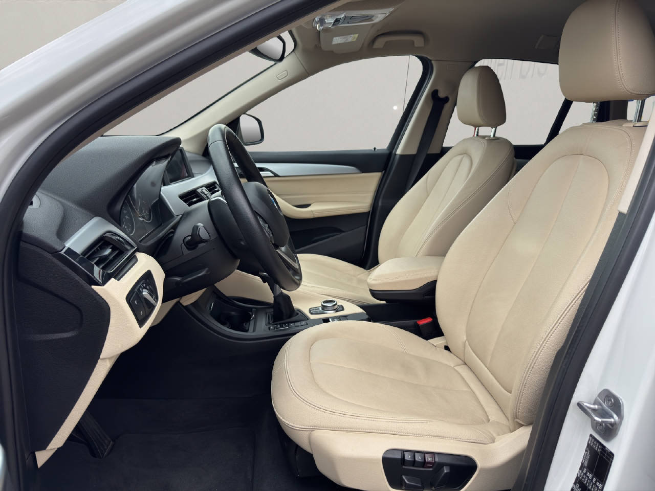 BMW X1 F48 25i, Petrol, Second hand / Used, Automatic - 5