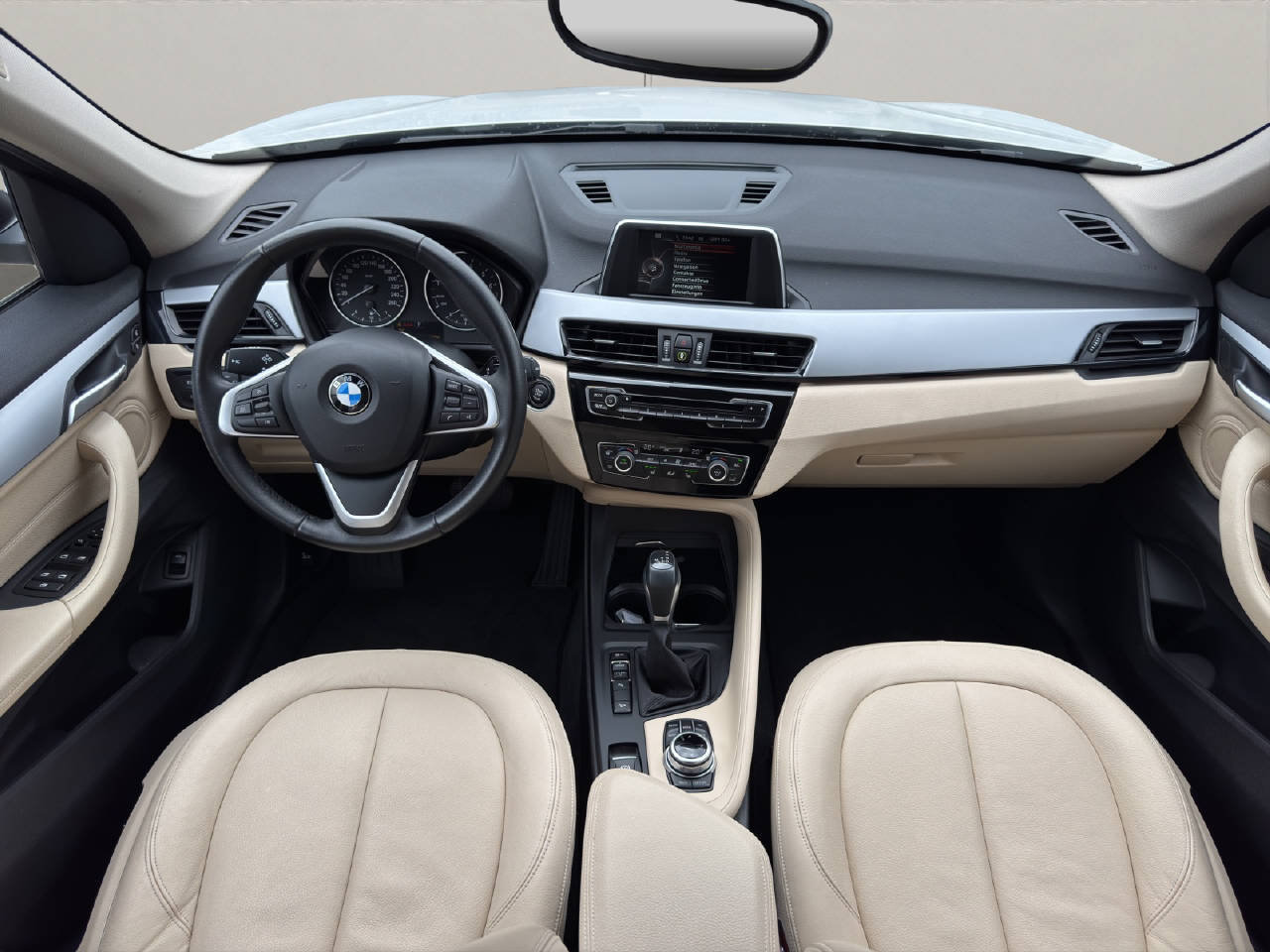 BMW X1 F48 25i, Petrol, Second hand / Used, Automatic - 7
