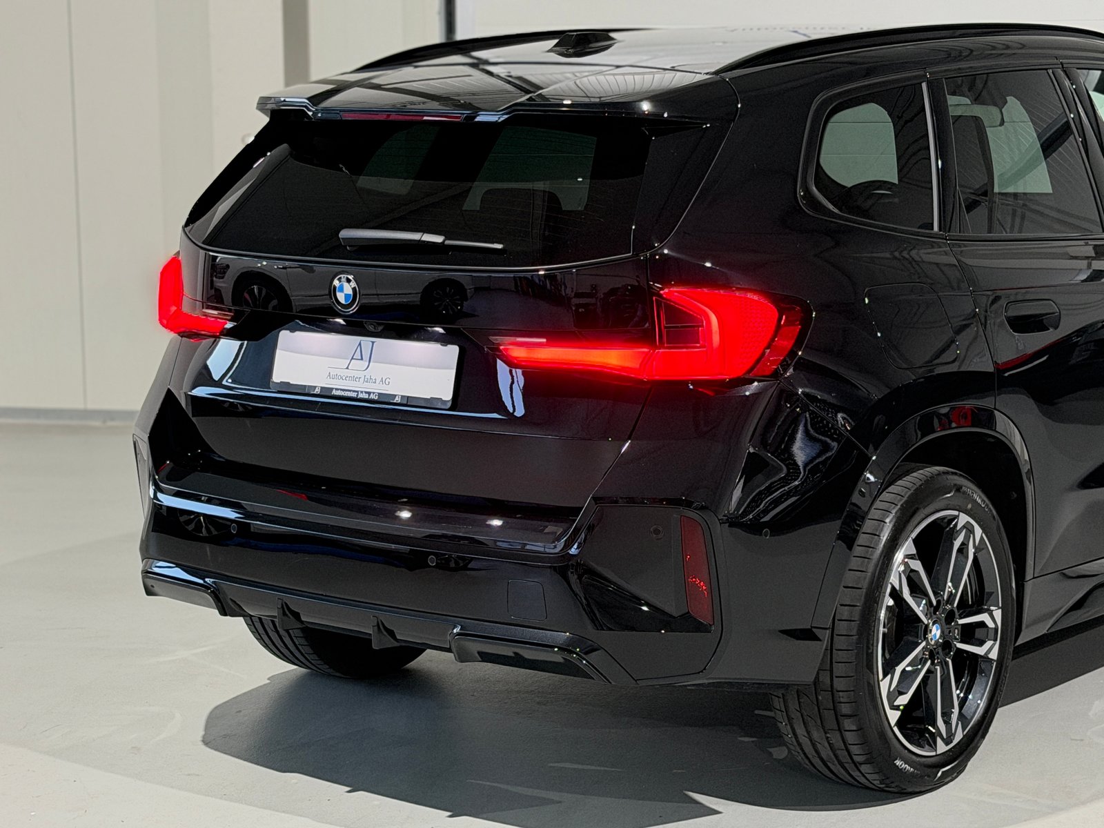 BMW X1 20d 48V M Sport Pro inkl. Werksgarantie, Hybride Léger Diesel/Électricité, Occasion / Utilisé, Automatique - 7