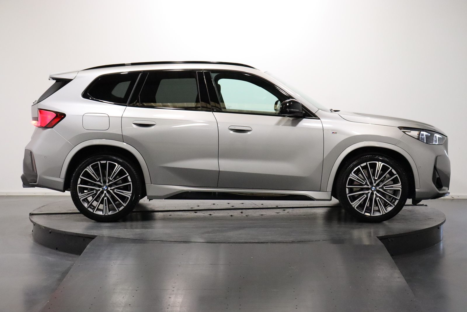 BMW X1 M35i, Benzin, Occasion / Gebraucht, Automatik - 3
