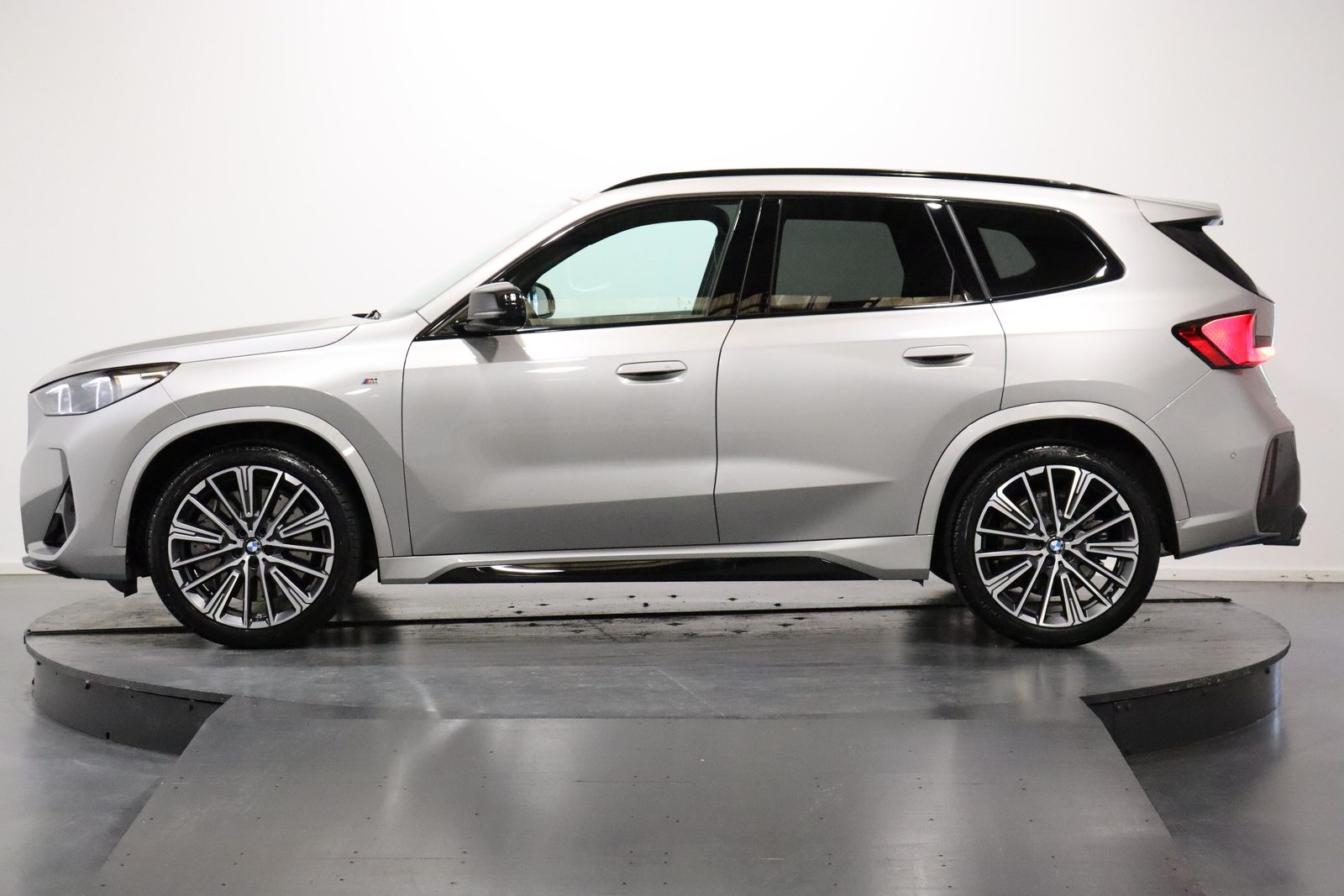 BMW X1 M35i, Benzin, Occasion / Gebraucht, Automatik - 4