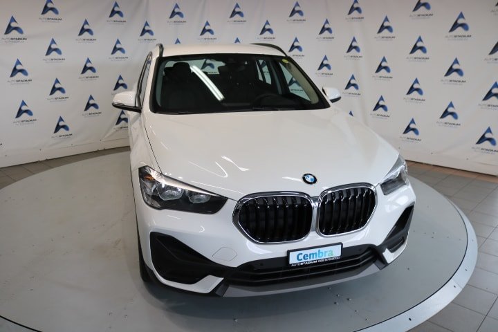 BMW X1 18d Steptronic, Diesel, Occasion / Gebraucht, Automatik - 7