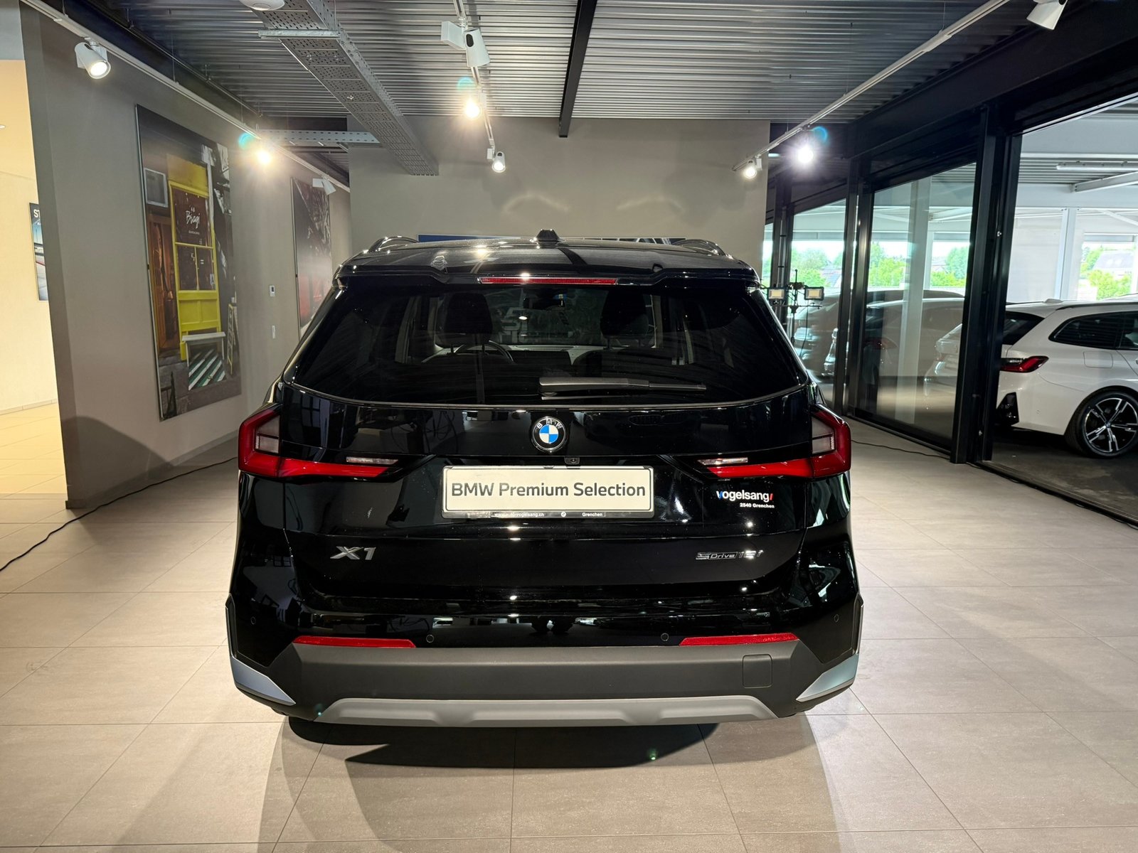 BMW X1 sDrive 18i, Benzin, Occasion / Gebraucht, Automatik - 4