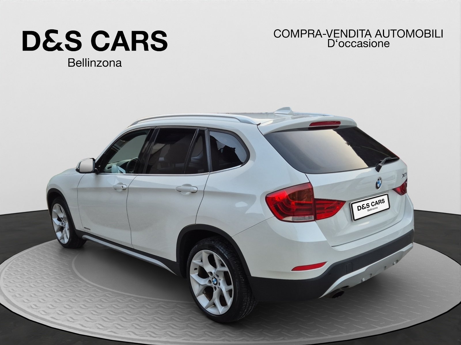 BMW X1 sDrive 18i Sport Line, Petrol, Second hand / Used, Manual - 4