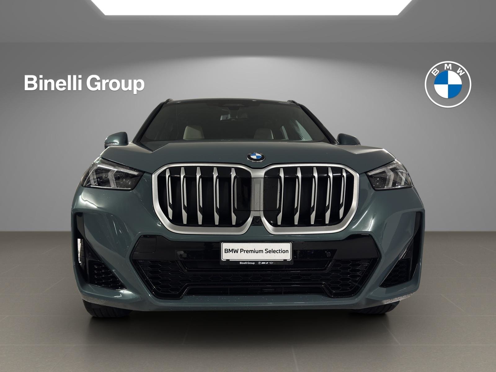 BMW X1 23i paddles, Mild-Hybrid Petrol/Electric, Second hand / Used, Automatic - 2