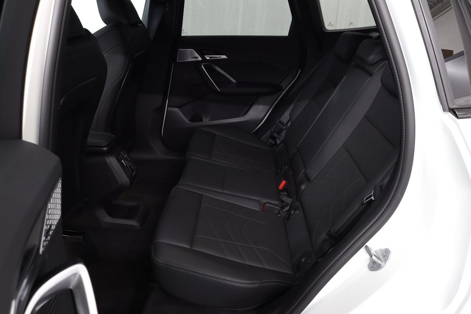 BMW X1 23i xDrive paddles, Hybride Léger Essence/Électricité, Occasion / Utilisé, Automatique - 7