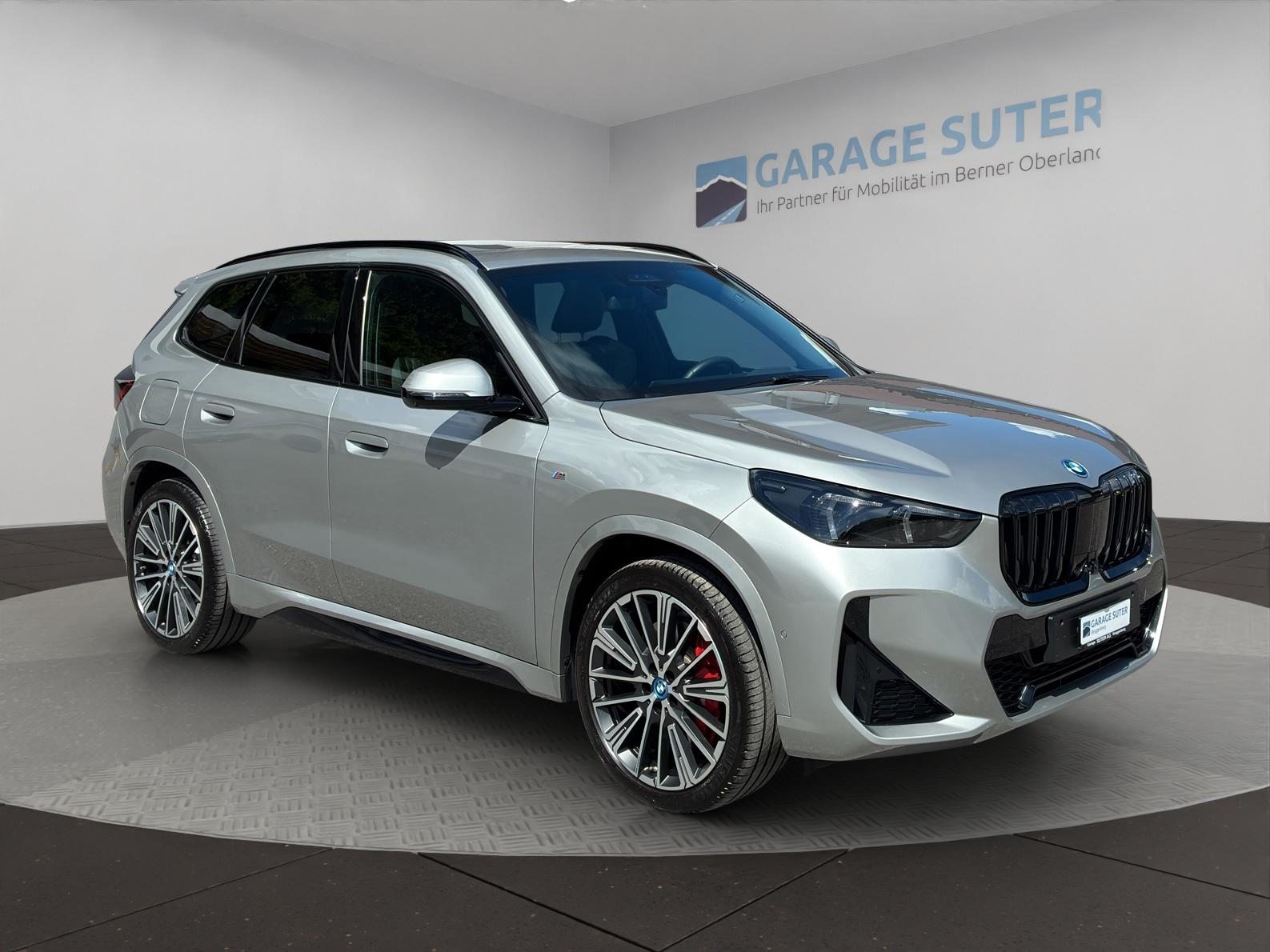 BMW X1 30e xDrive paddles, Hybride Rechargeable Essence/Électricité, Occasion / Utilisé, Automatique - 7