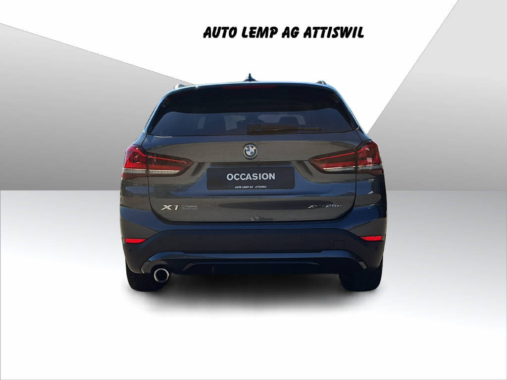 BMW X1 F48 25e, Hybride Rechargeable Essence/Électricité, Occasion / Utilisé, Automatique - 7