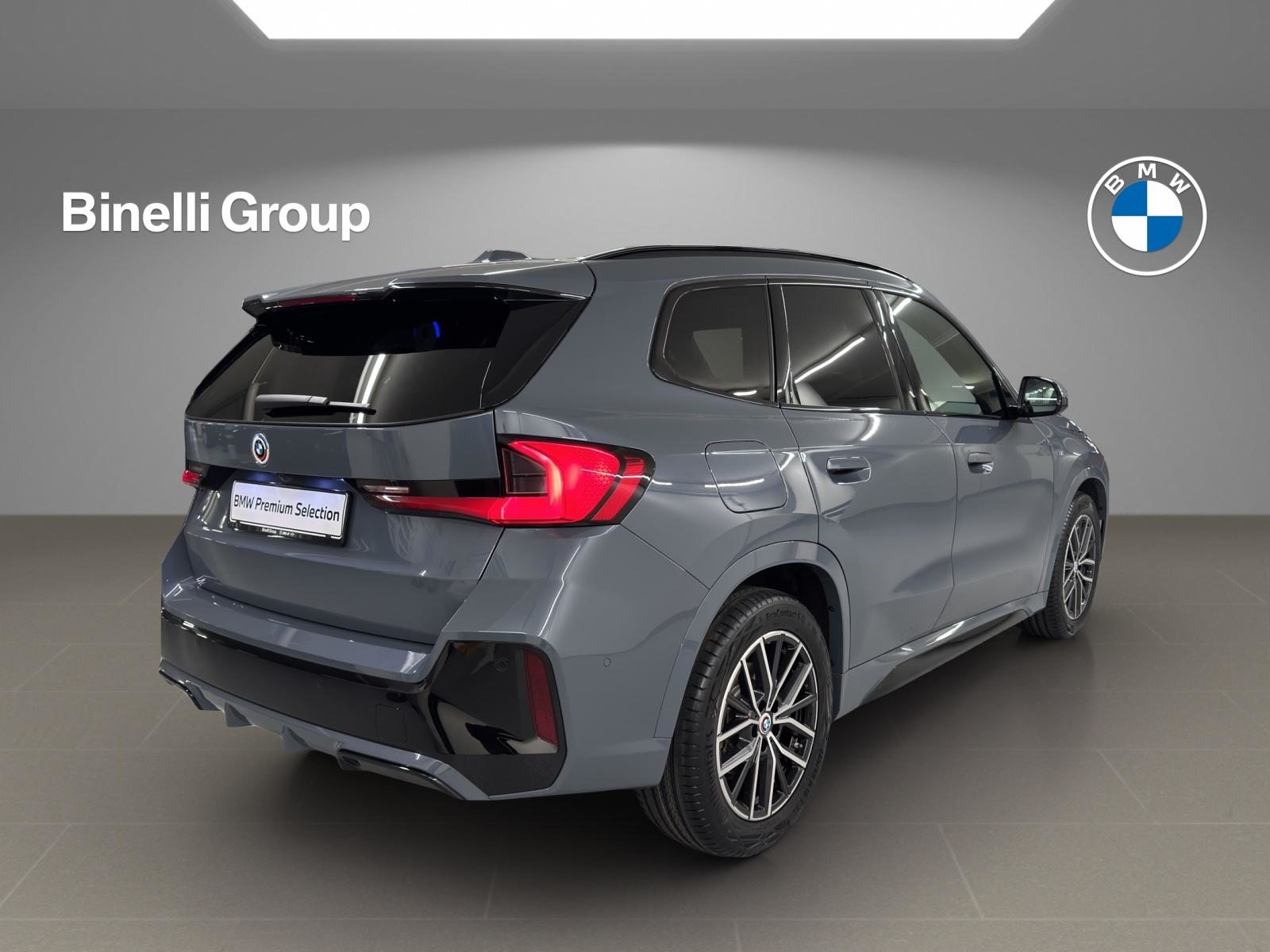 BMW X1 23i xDrive paddles, Mild-Hybrid Petrol/Electric, Second hand / Used, Automatic - 5