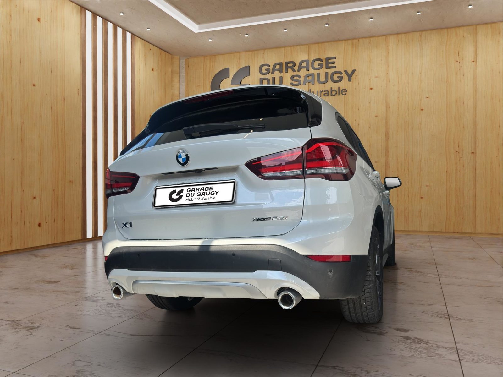 BMW X1 20i xDrive SAG, Petrol, Second hand / Used, Automatic - 4