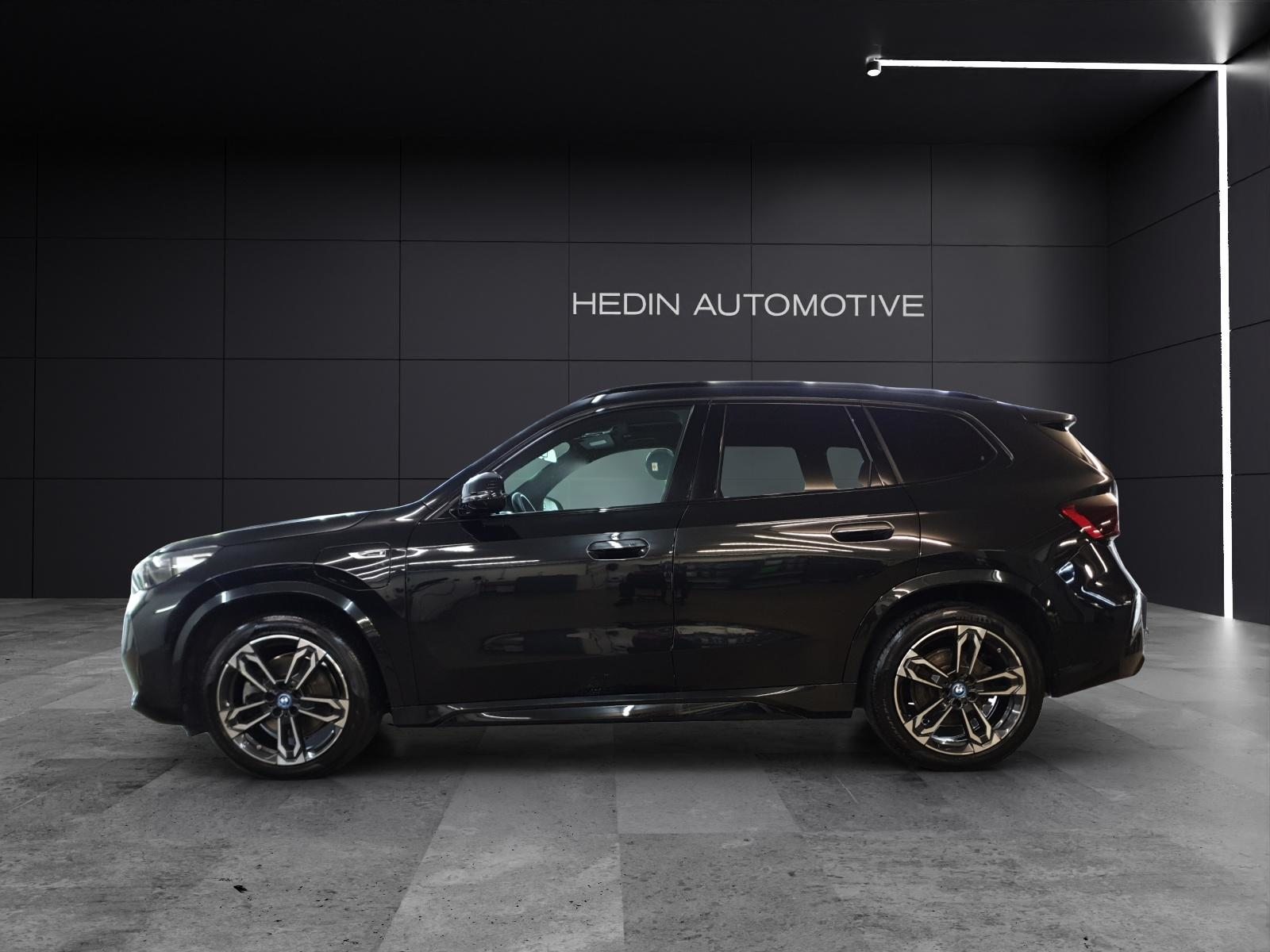 BMW X1 30e xDrive paddles, Hybride Rechargeable Essence/Électricité, Occasion / Utilisé, Automatique - 2