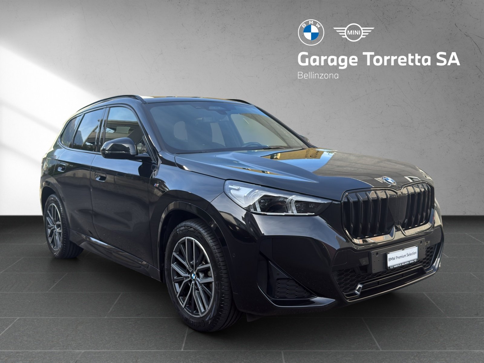 BMW X1 23i 48V M Sport, Mild-Hybrid Petrol/Electric, Second hand / Used, Automatic - 7