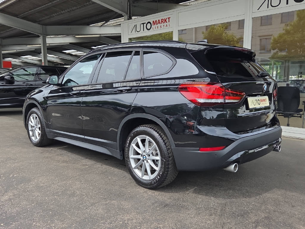 BMW X1 20i, Essence, Occasion / Utilisé, Automatique - 3