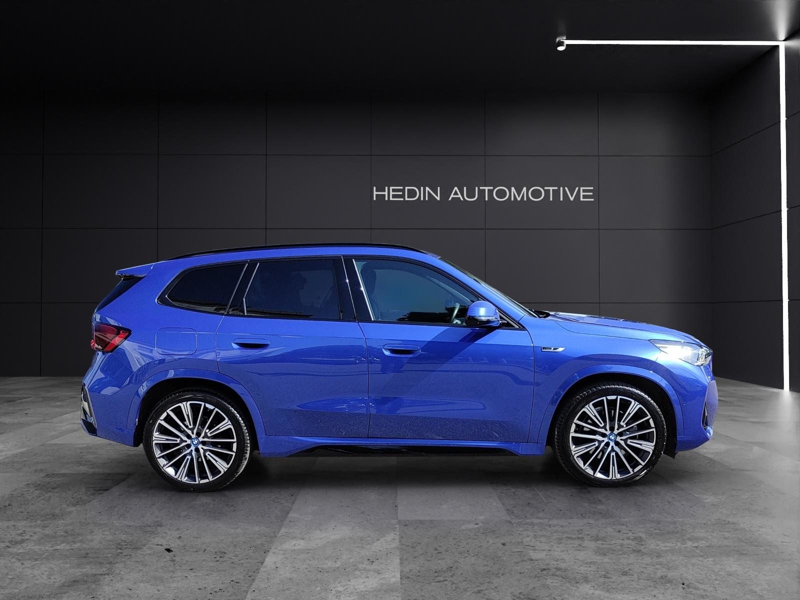 BMW X1 30e xDrive paddles, Plug-in-Hybrid Benzin/Elektro, Occasion / Gebraucht, Automatik - 7