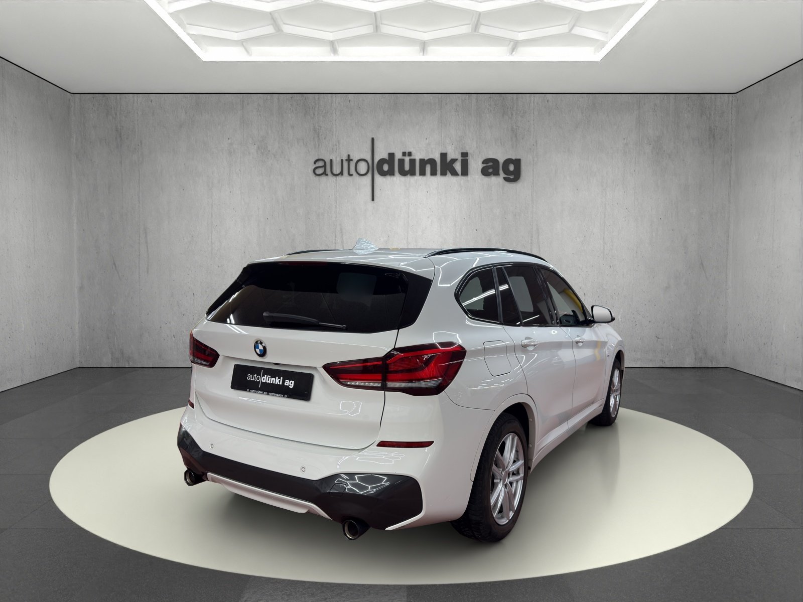 BMW X1 18d Essential Edition Steptronic, Diesel, Occasion / Utilisé, Automatique - 4