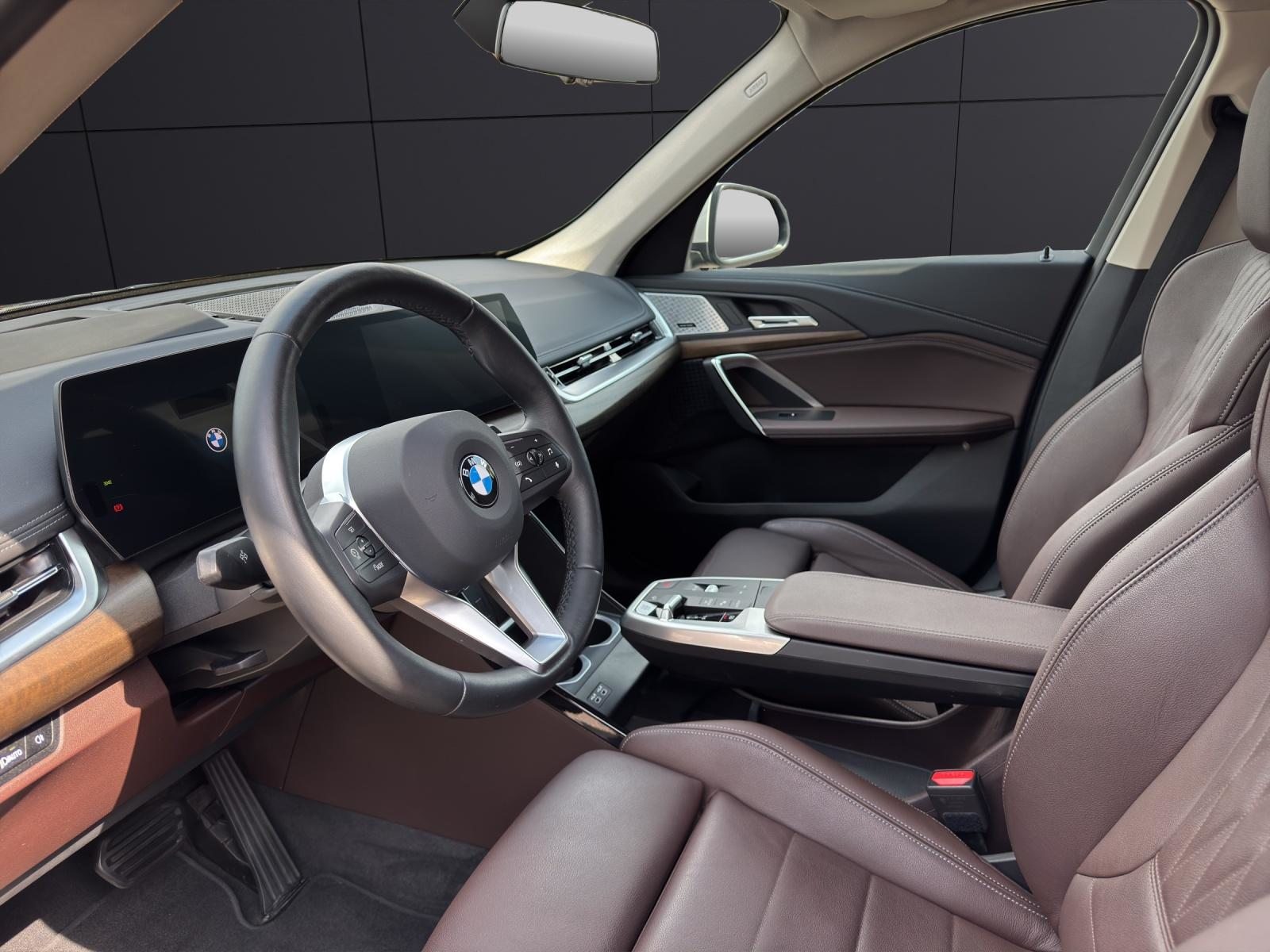 BMW X1 xDrive23i, Hybride Léger Essence/Électricité, Occasion / Utilisé, Automatique - 2