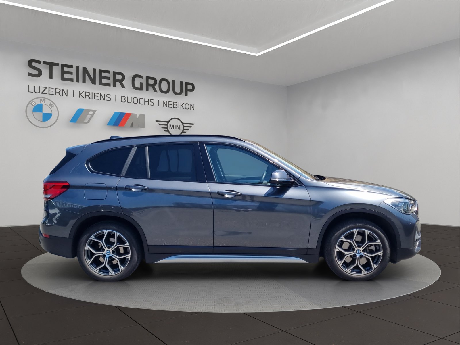 BMW X1 25e xLine Steptronic, Plug-in-Hybrid Benzin/Elektro, Occasion / Gebraucht, Automatik - 4
