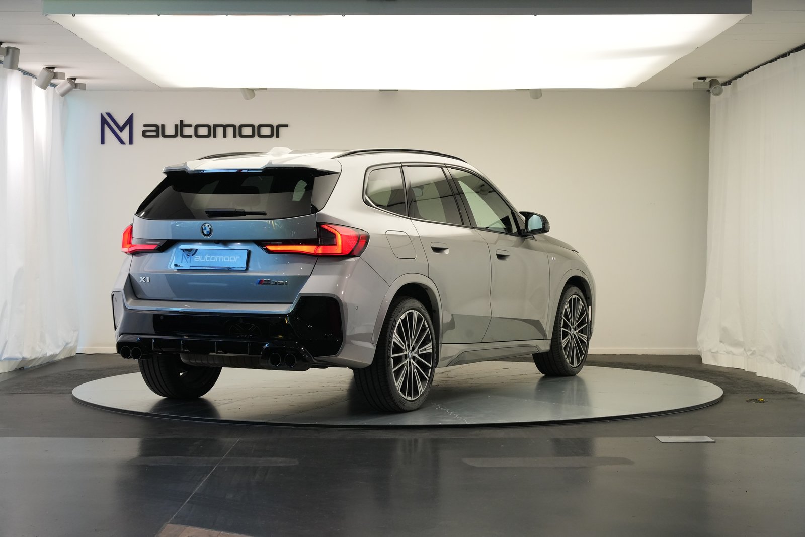 BMW X1 M35i *CH-Fahrzeug* *M Sportsitze*, Petrol, Second hand / Used, Automatic - 5