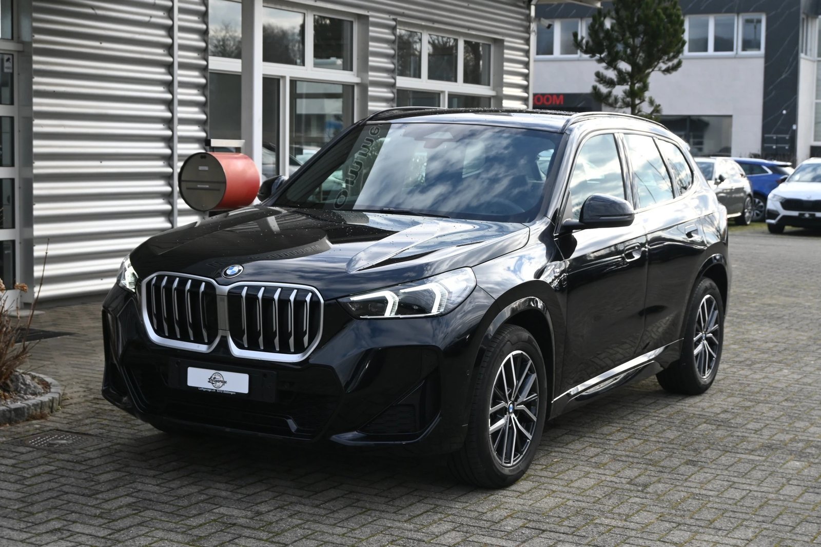 BMW X1 sDrive 18i M Sport Automat + Werksgarantie 08.2027, Benzina, Occasioni / Usate, Automatico - 2