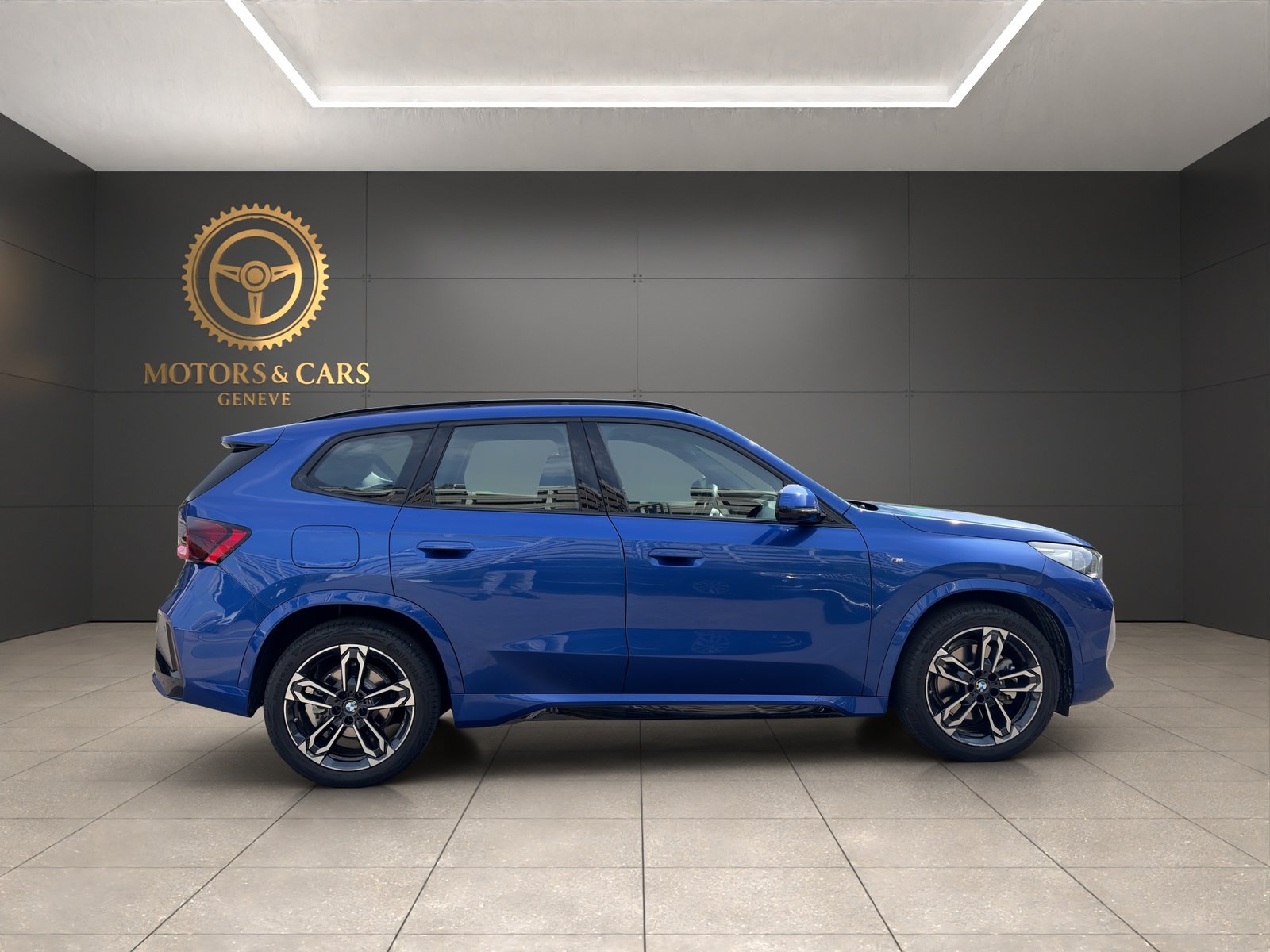 BMW X1 23i 48V M Sport, Hybride Léger Essence/Électricité, Occasion / Utilisé, Automatique - 6
