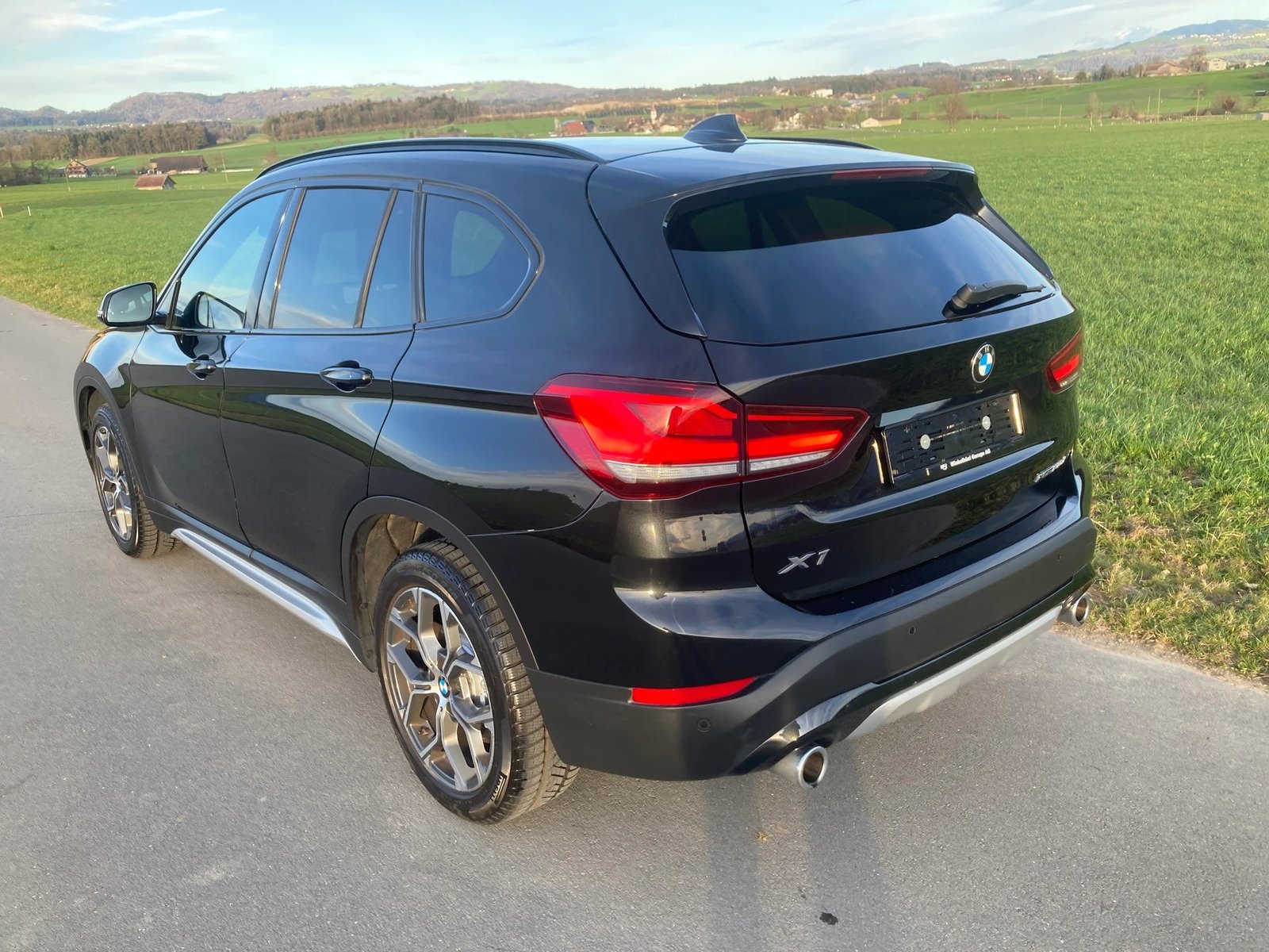 BMW X1 20d Sport Line Steptronic, Diesel, Occasion / Gebraucht, Automatik - 4