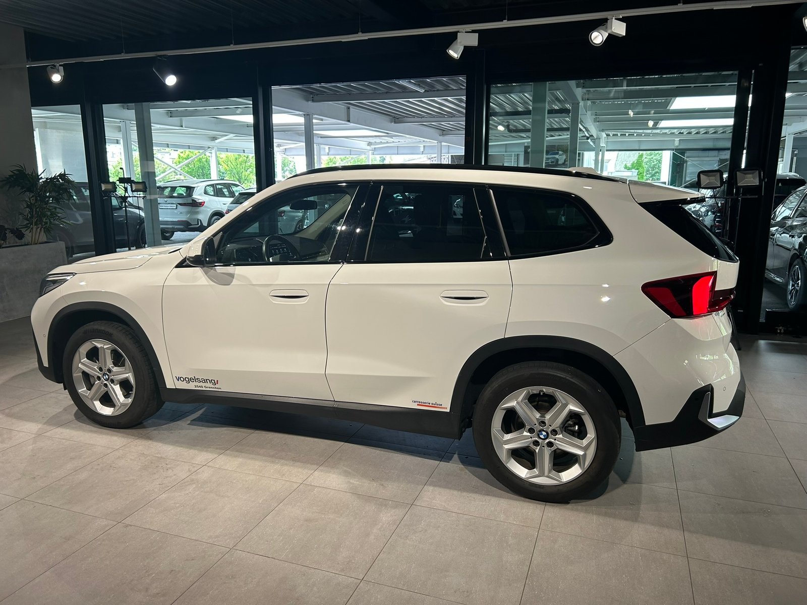 BMW X1 sDrive 18i, Benzin, Occasion / Gebraucht, Automatik - 6