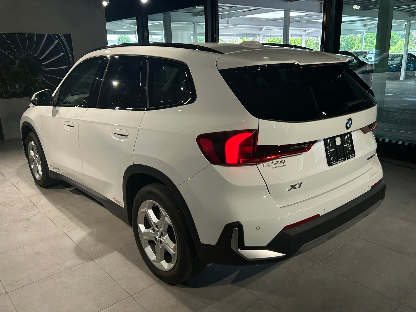 BMW X1 sDrive 18i, Benzin, Occasion / Gebraucht, Automatik - 7
