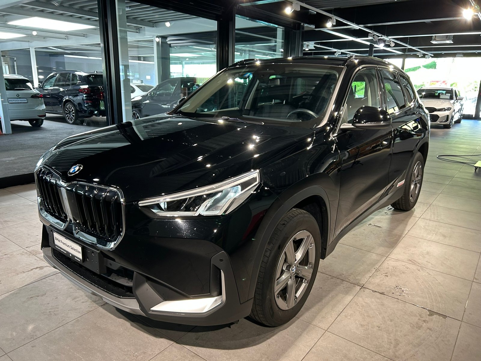 BMW X1 sDrive 18i, Benzin, Occasion / Gebraucht, Automatik - 7