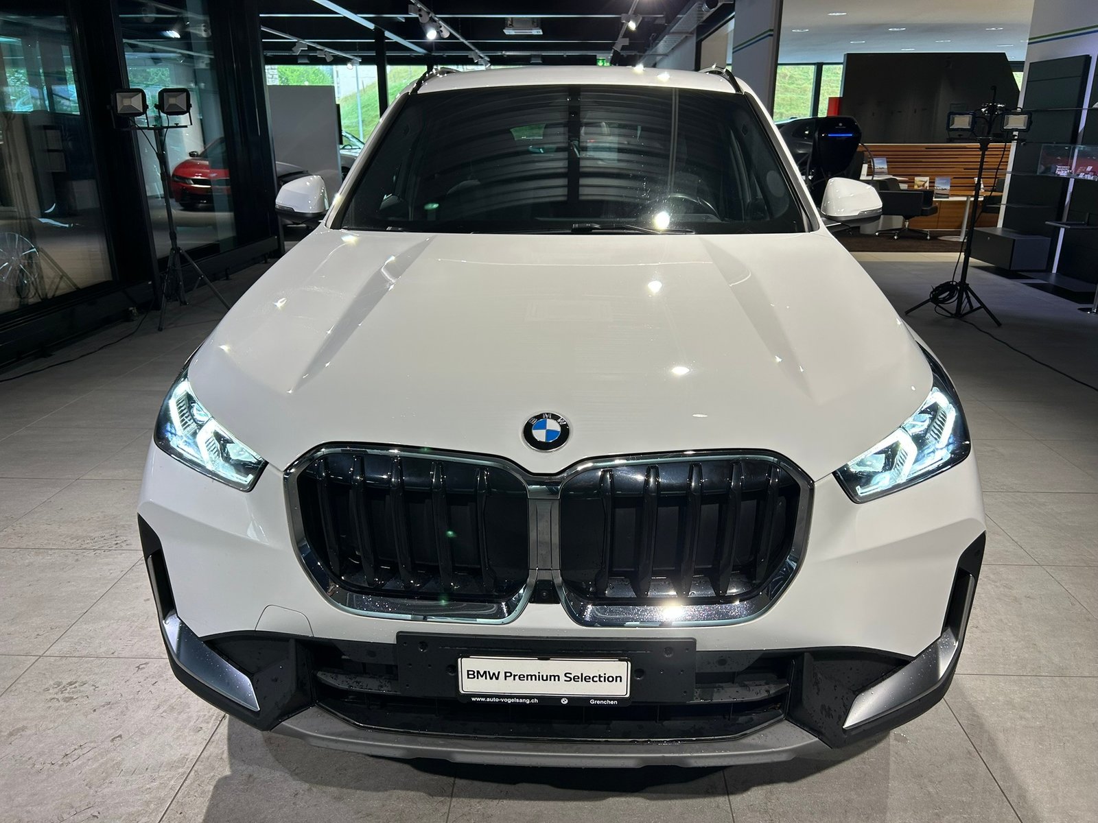 BMW X1 sDrive 18i, Benzin, Occasion / Gebraucht, Automatik - 3