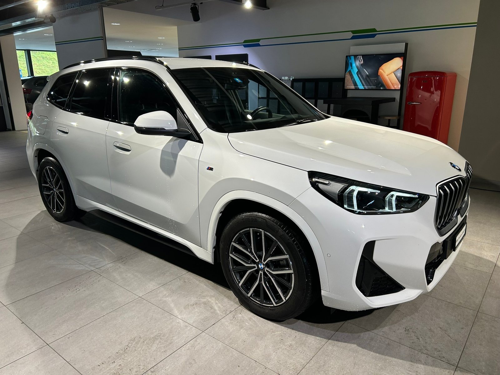 BMW X1 20d 48V M Sport, Mild-Hybrid Diesel/Elektro, Occasion / Gebraucht, Automatik - 7