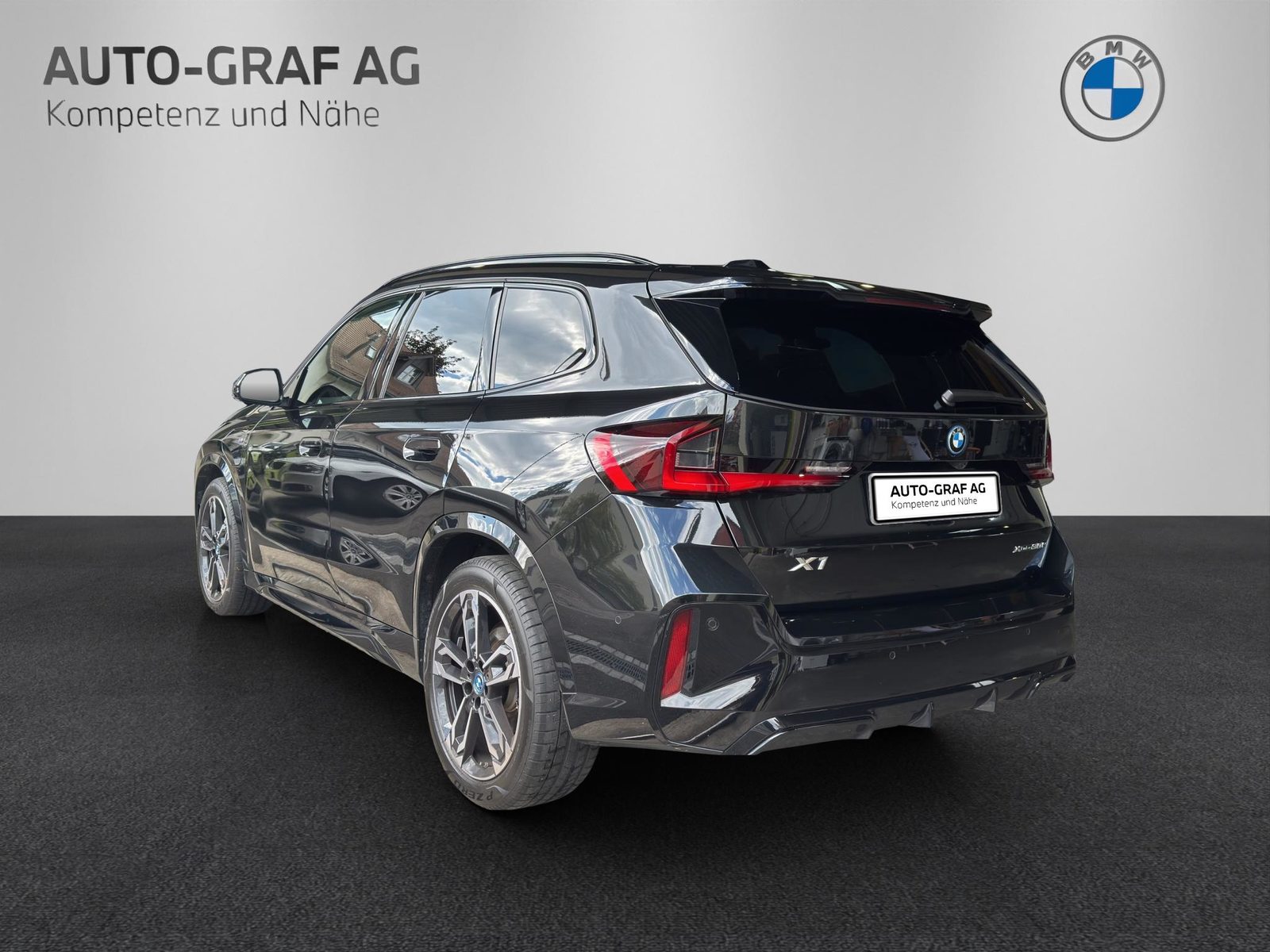 BMW X1 30e M Sport xDrive paddles, Plug-in-Hybrid Benzin/Elektro, Occasion / Gebraucht, Automatik - 3