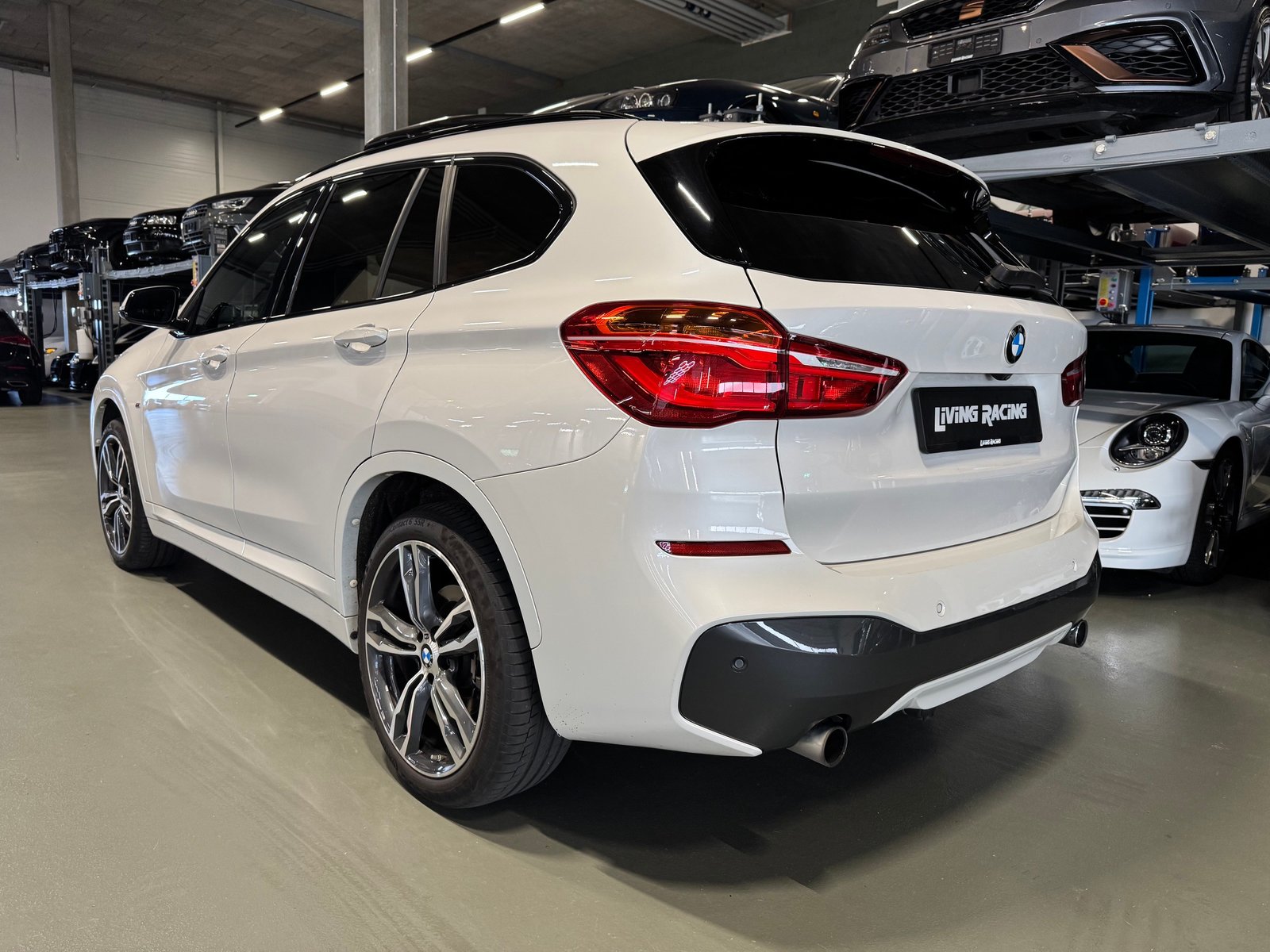 BMW X1 25i M Sport Steptronic, Benzin, Occasion / Gebraucht, Automatik - 3