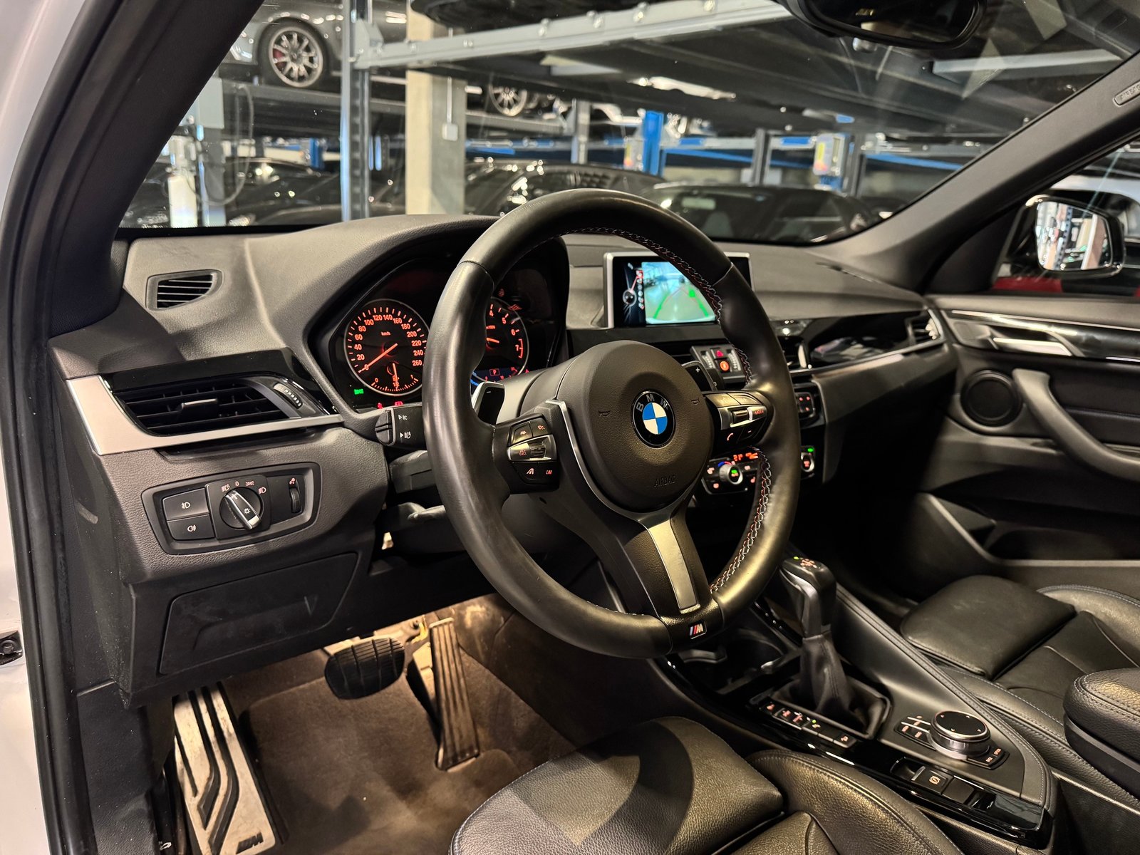 BMW X1 25i M Sport Steptronic, Benzin, Occasion / Gebraucht, Automatik - 7
