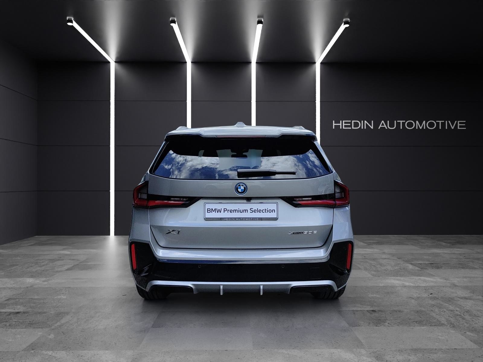 BMW X1 30e xDrive paddles, Plug-in-Hybrid Benzin/Elektro, Occasion / Gebraucht, Automatik - 5