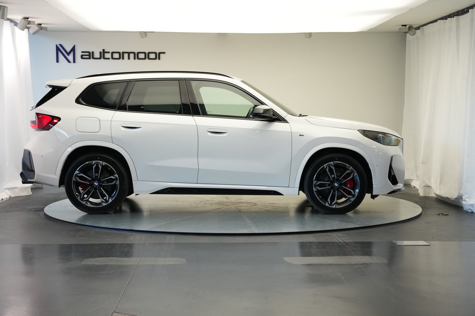BMW X1 M35i *LED* *Komfortzugang*, Petrol, Second hand / Used, Automatic - 4