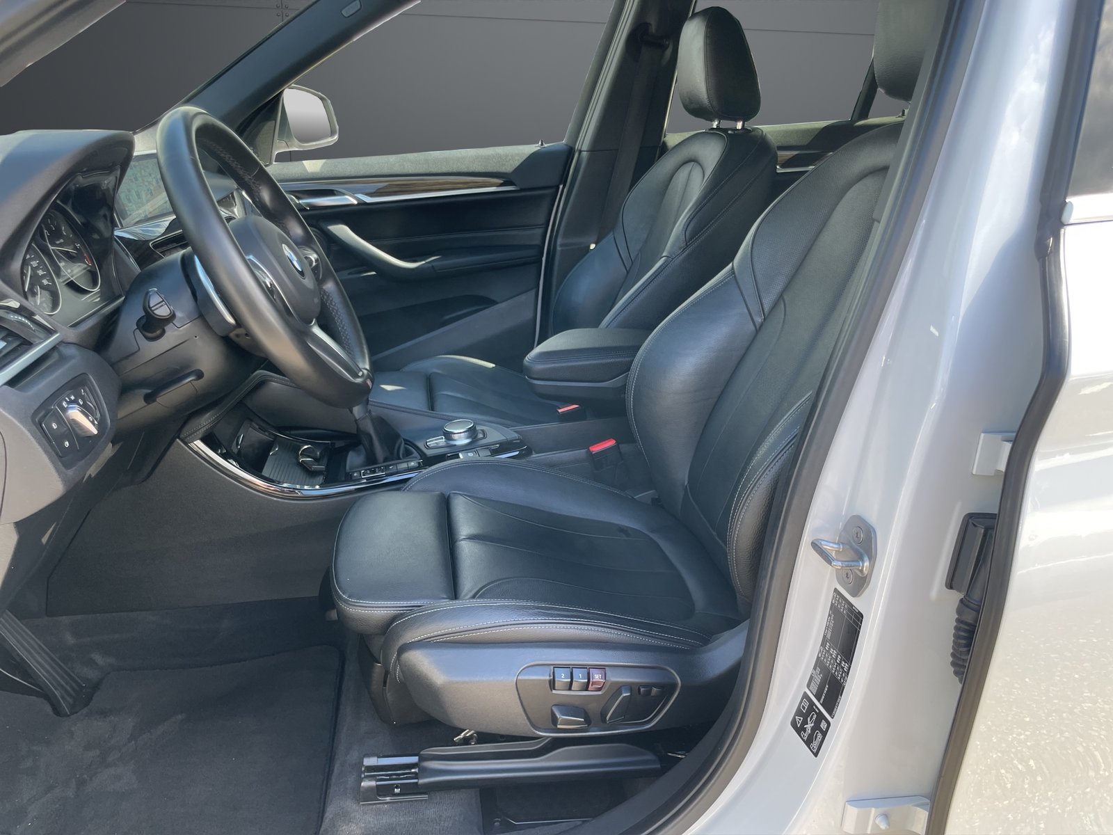 BMW X1 25d M Sport Steptronic, Diesel, Occasion / Gebraucht, Automatik - 7