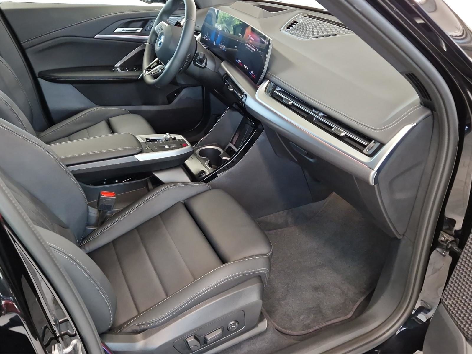 BMW X1 xDrive30e M Sport Pro, Plug-in-Hybrid Benzin/Elektro, Occasion / Gebraucht, Automatik - 5