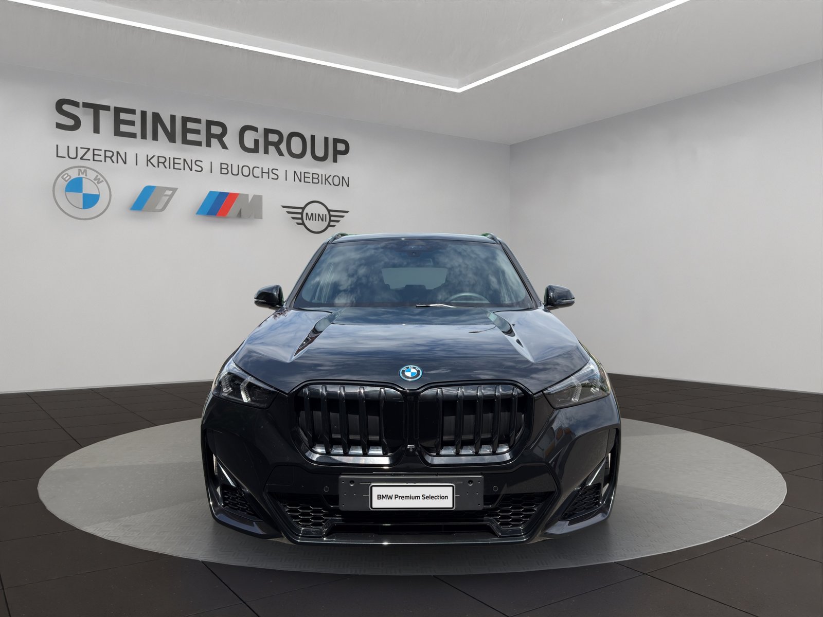 BMW X1 30e M Sport Pro, Plug-in-Hybrid Benzin/Elektro, Occasion / Gebraucht, Automatik - 3