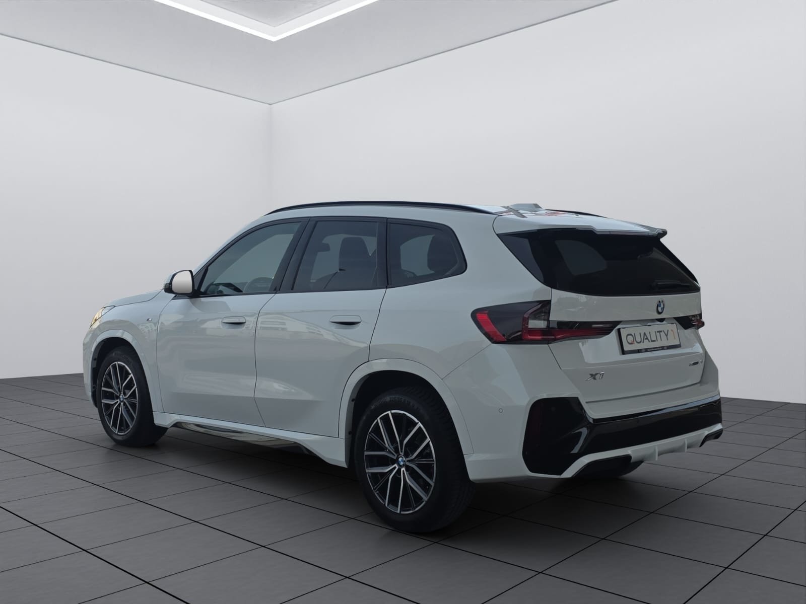 BMW X1 sDrive 18d M Sport, Diesel, Second hand / Used, Automatic - 6