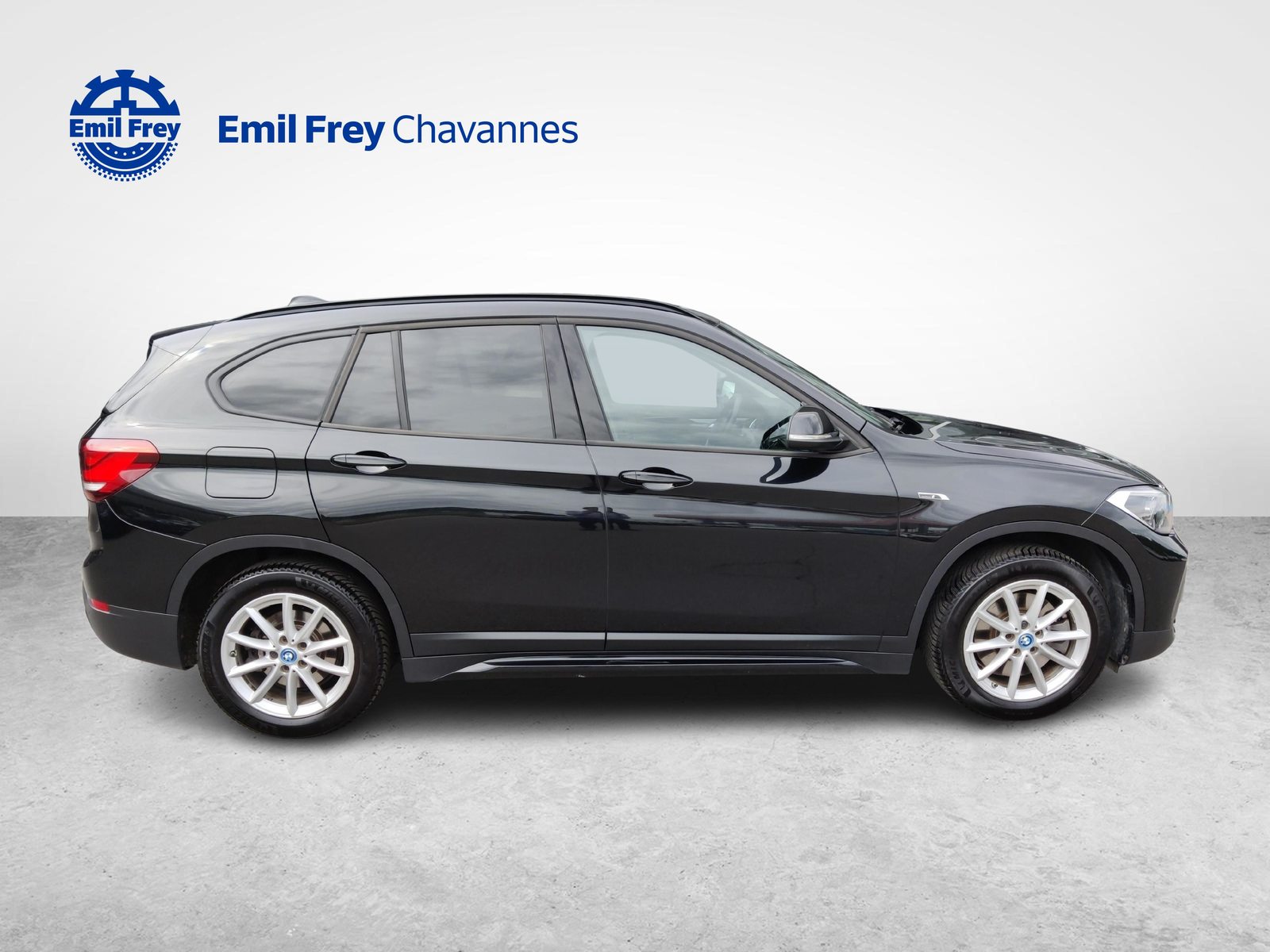 BMW X1 25e xDrive Sport Line, Plug-in-Hybrid Benzin/Elektro, Occasion / Gebraucht, Automatik - 7