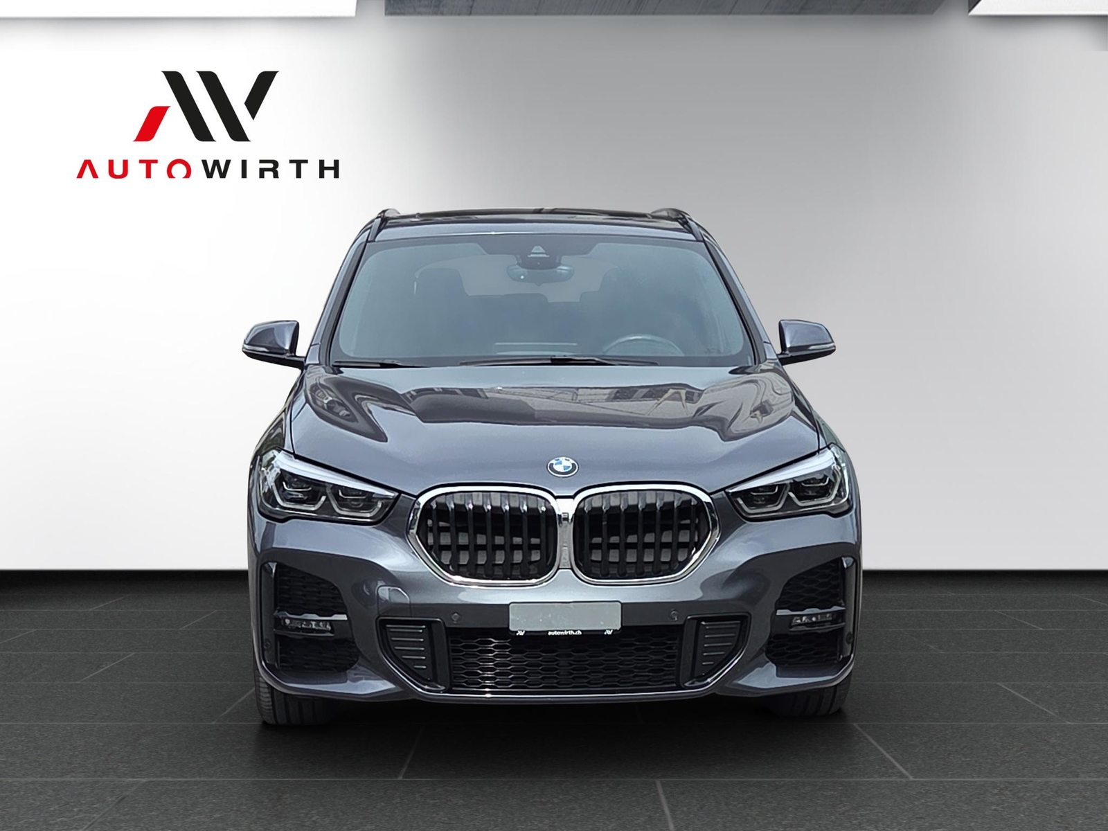 BMW X1 25e xDrive, Plug-in-Hybrid Benzin/Elektro, Occasion / Gebraucht, Automatik - 2