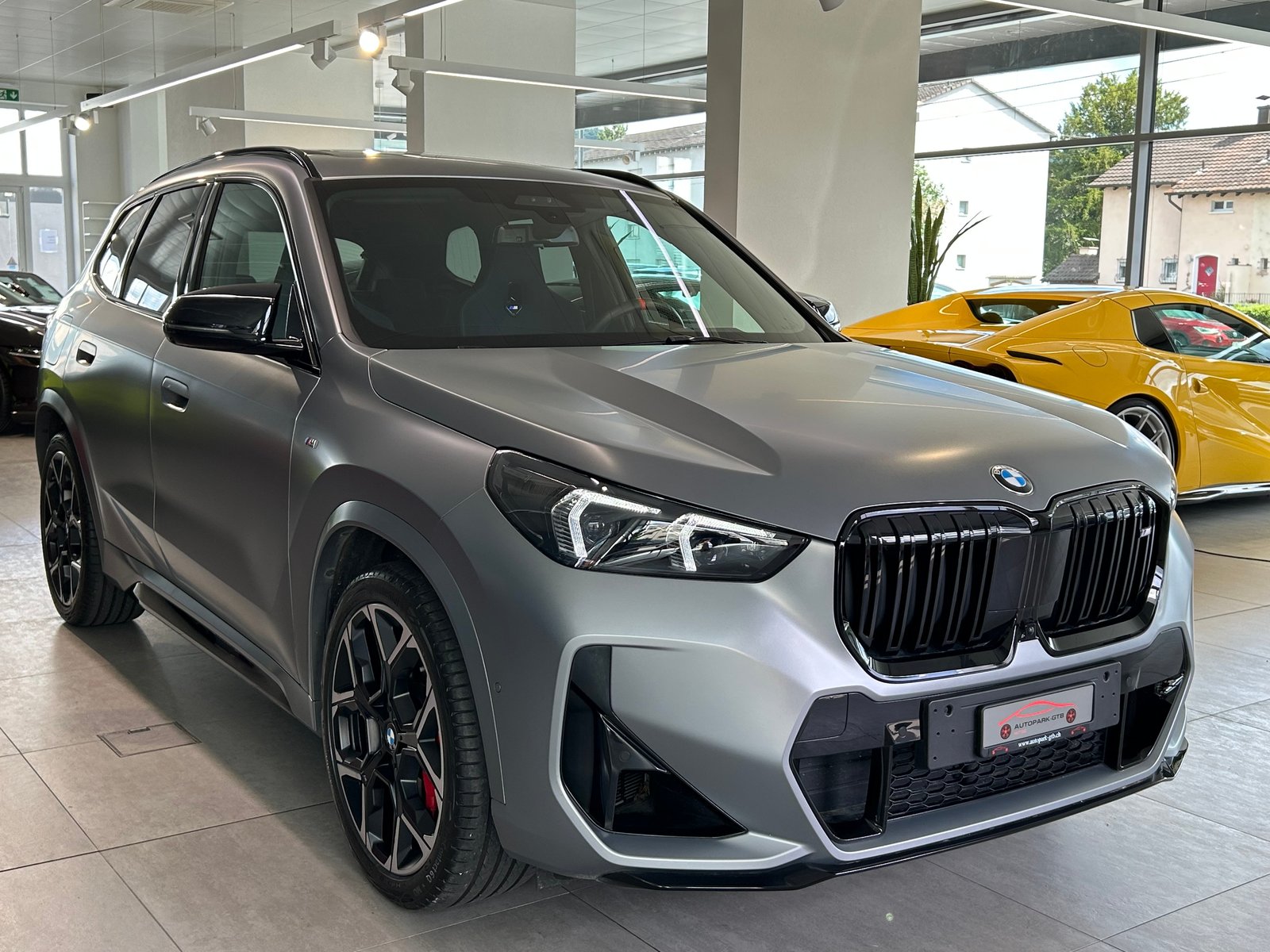 BMW X1 M35i, Benzin, Occasion / Gebraucht, Automatik - 2