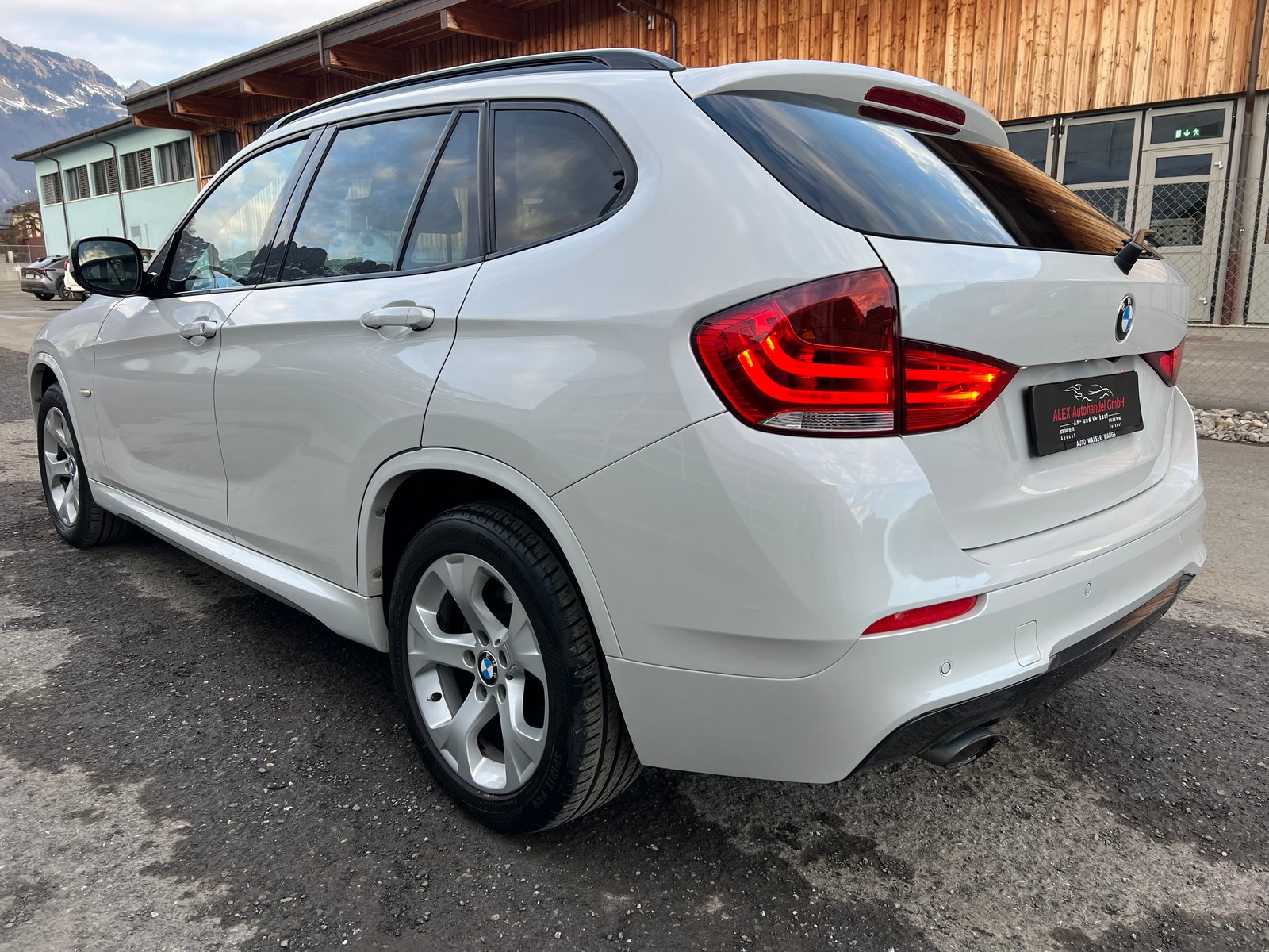 BMW X1 18d M Packt, Diesel, Occasion / Gebraucht, Handschaltung - 4