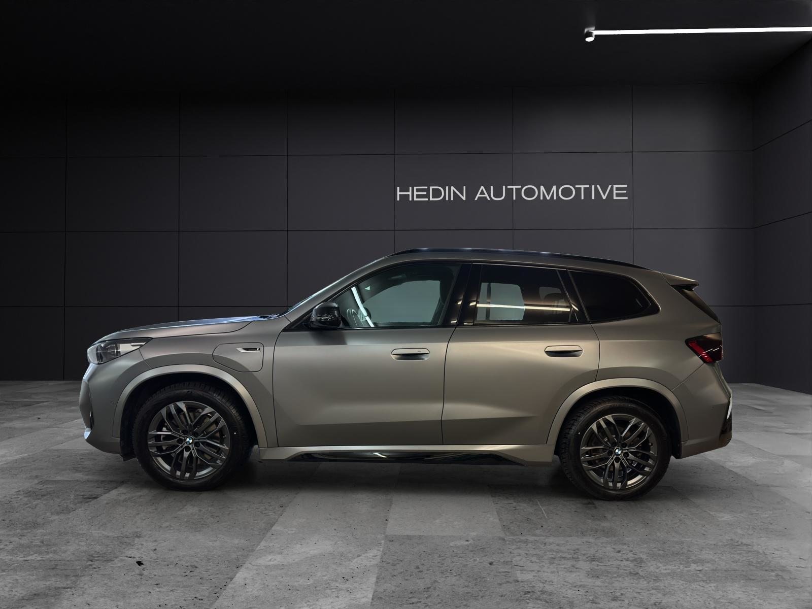 BMW X1 30e xDrive paddles, Plug-in-Hybrid Petrol/Electric, Second hand / Used, Automatic - 2