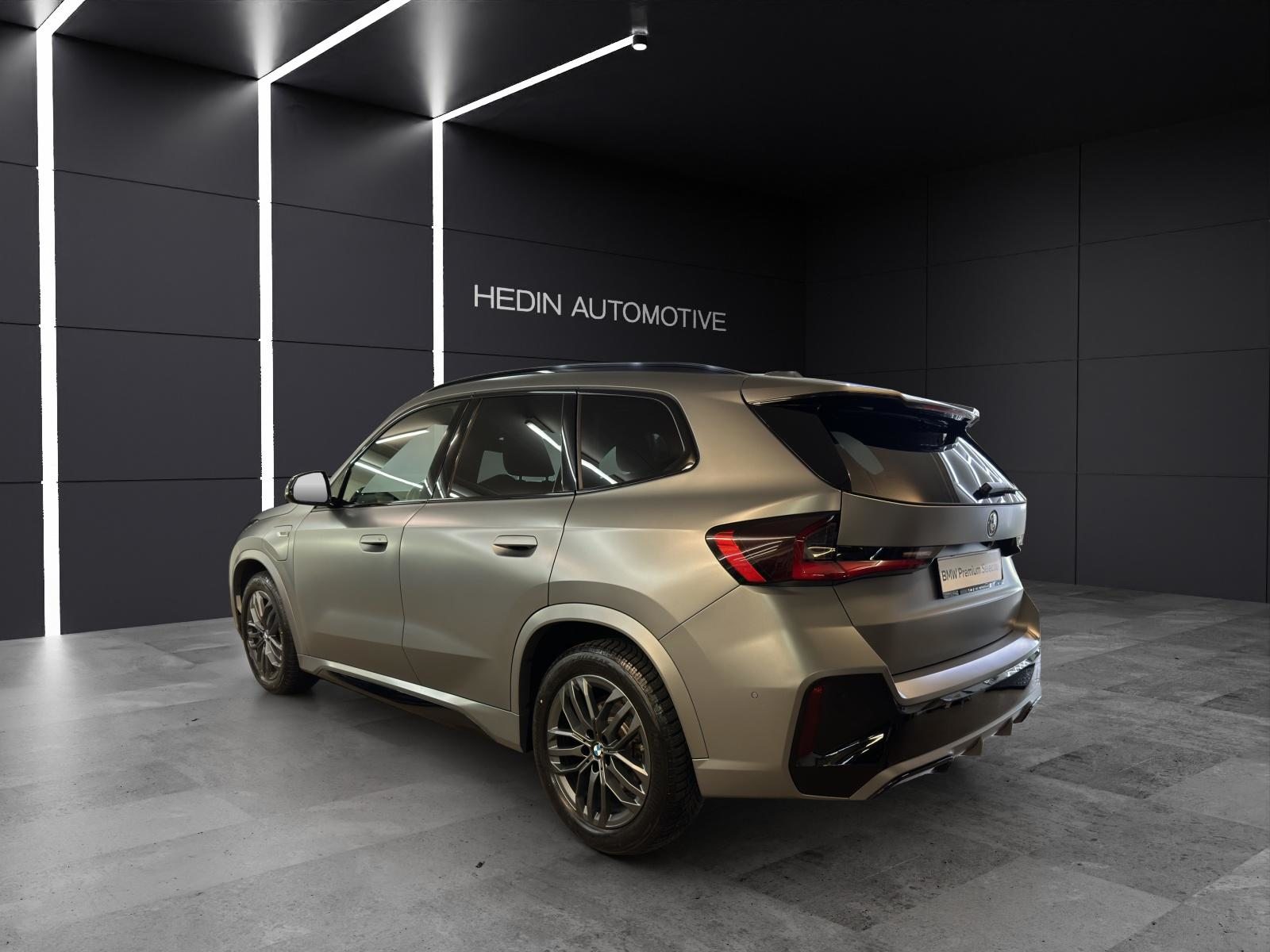 BMW X1 30e xDrive paddles, Plug-in-Hybrid Petrol/Electric, Second hand / Used, Automatic - 3