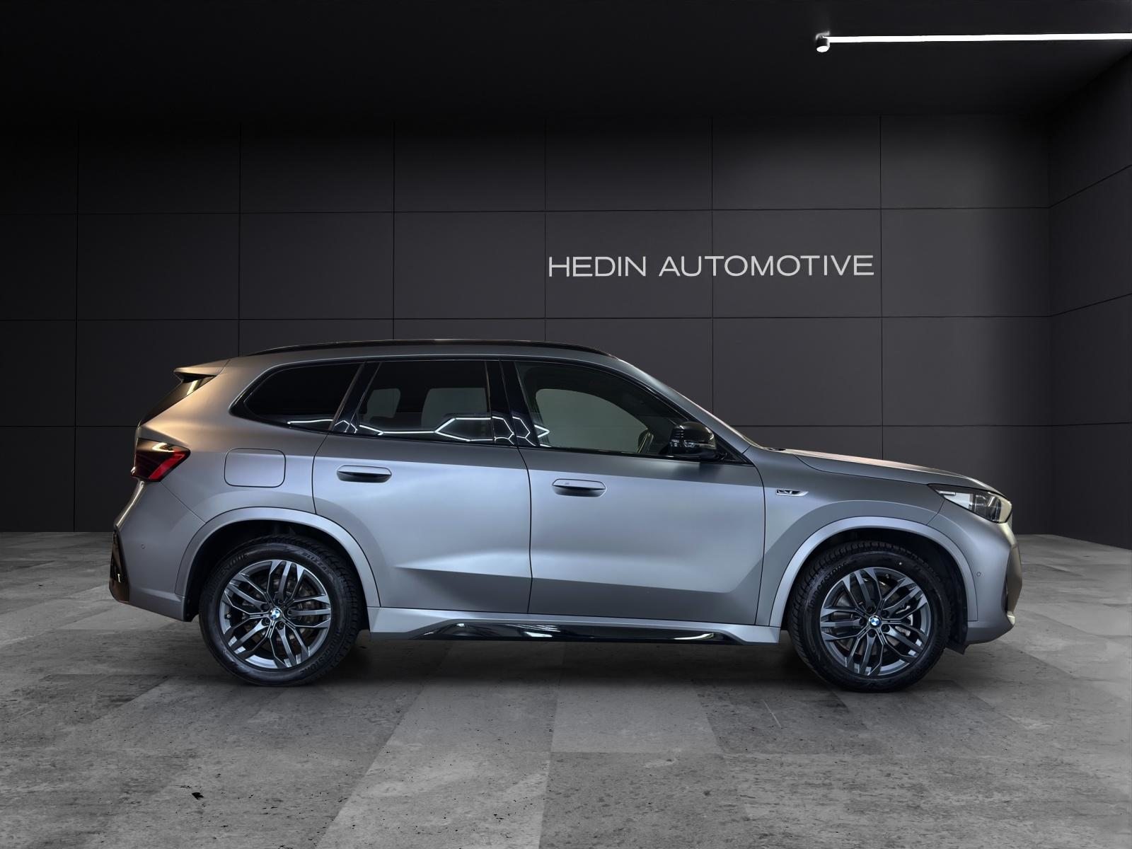 BMW X1 30e xDrive paddles, Plug-in-Hybrid Petrol/Electric, Second hand / Used, Automatic - 6