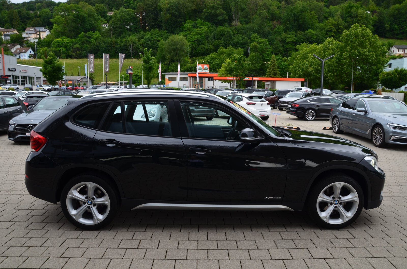 BMW X1 18d xLine*Frisch ab MFK,1 Jahr oder 20'000km G, Diesel, Occasioni / Usate, Manuale - 3