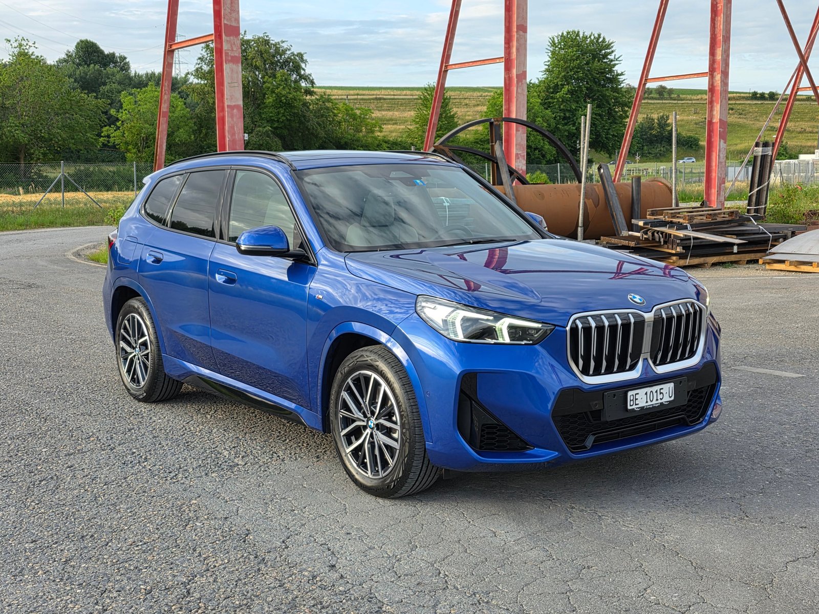 BMW X1 23i 48V M Sport / Neu ab Mfk, Mild-Hybrid Petrol/Electric, Second hand / Used, Automatic - 5