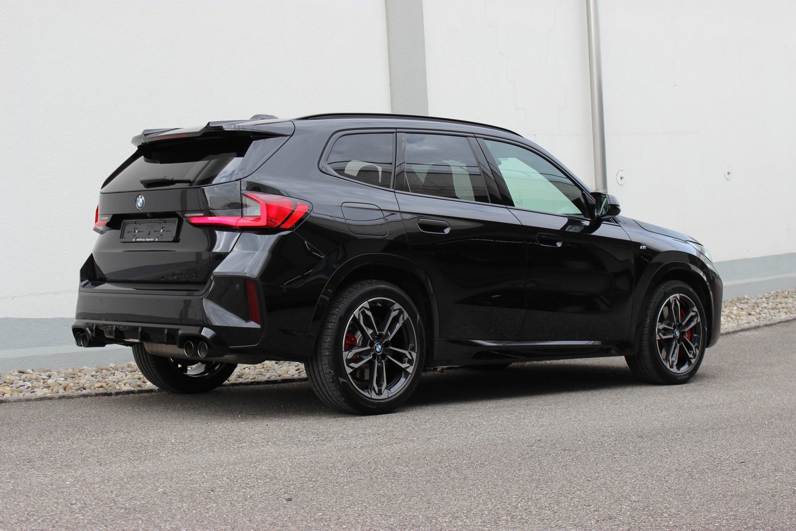 BMW X1 M35i *M Sportpaket Pro*, Benzin, Occasion / Gebraucht, Automatik - 3